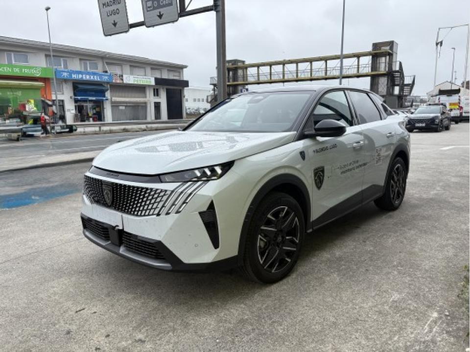 Peugeot 3008 3008 1.2 MHEV HYBRID 100KW GT EDSC6 136 5P 2025