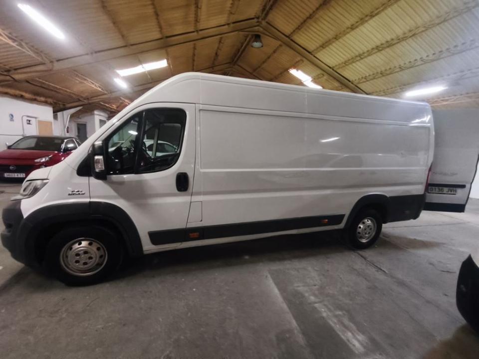Fiat Ducato Furgón Diesel Fg. 35 2.3Mjt LPEGR LargoT.S.A. 110kW 2016