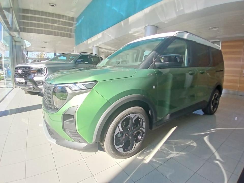 Ford Tourneo Courier 1.0 Ecoboost Active 2026